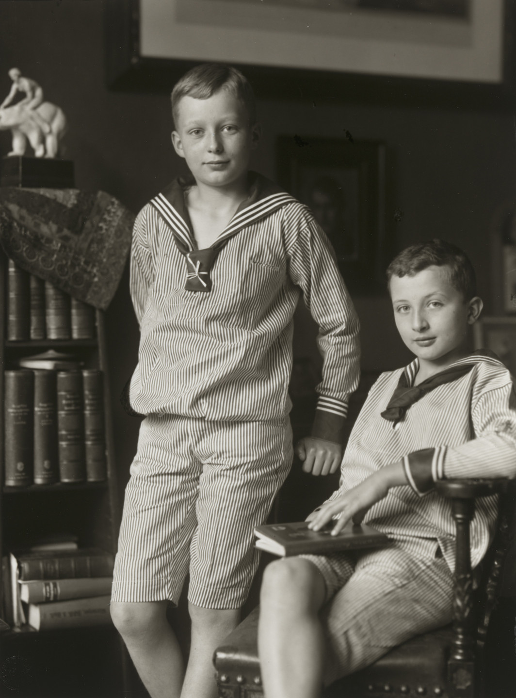August Sander. Middle-class Children. 1911-14