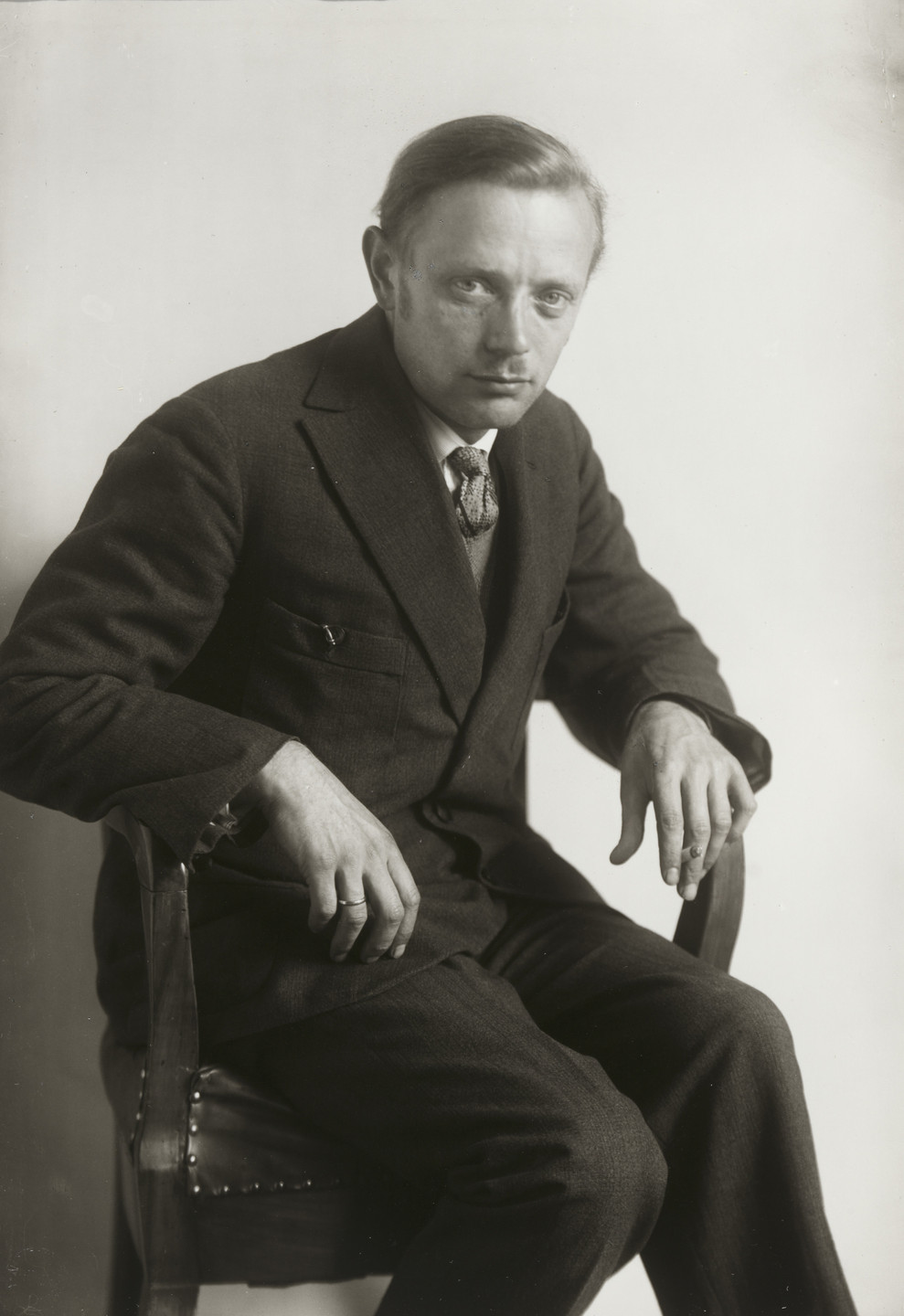 August Sander. Sculptor [Hein Minkenberg]. 1927-30