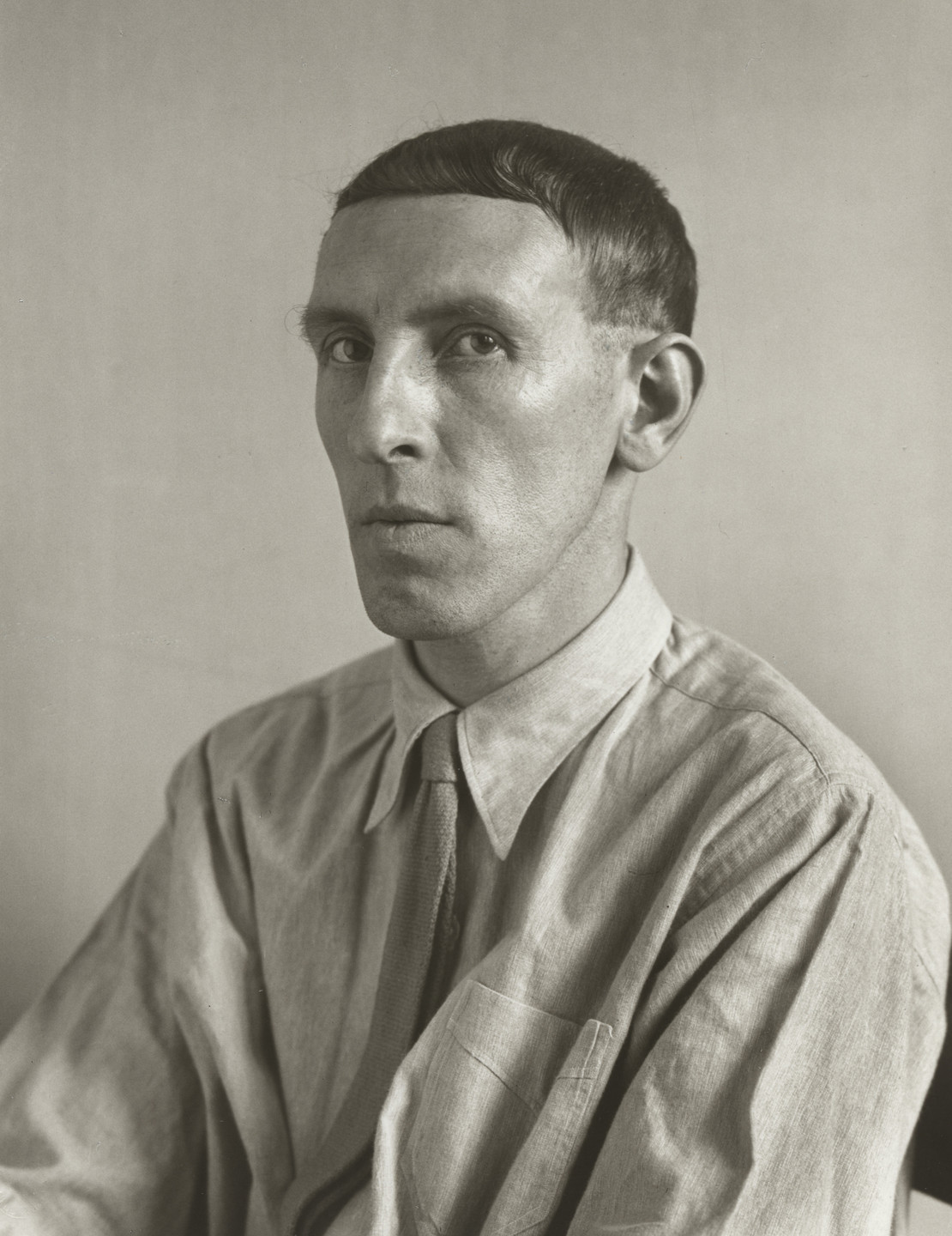 August Sander. Painter [Heinrich Hoerle]. 1928