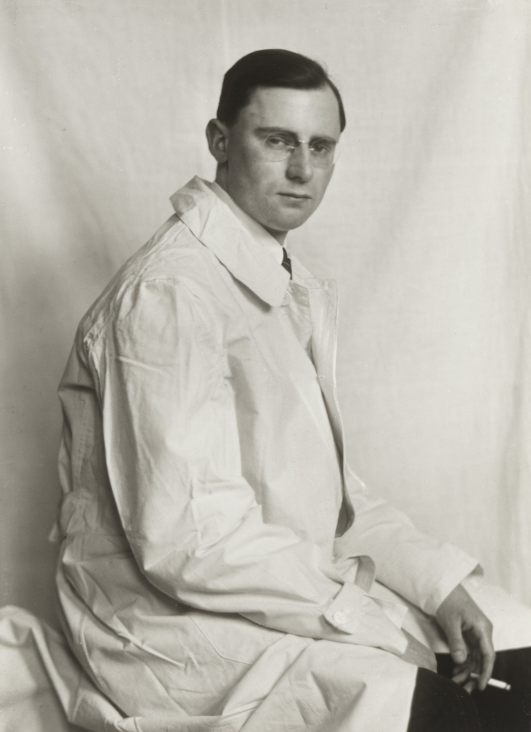 August Sander. Painter [Heinrich Pilger]. 1924