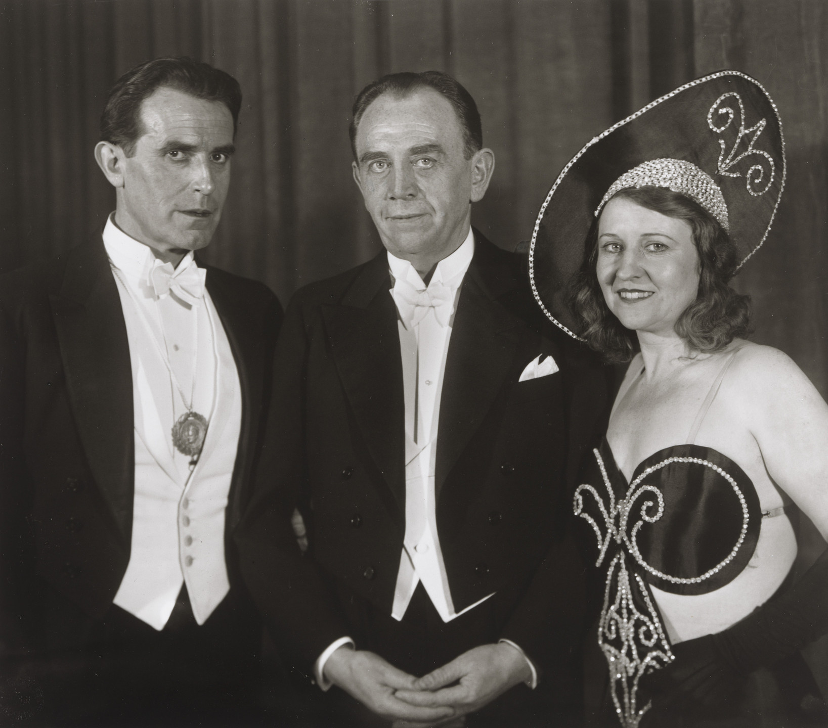 August Sander. Stage Performers [Carl de Vogt, Willi Ostermann, Trude Alex]. 1932
