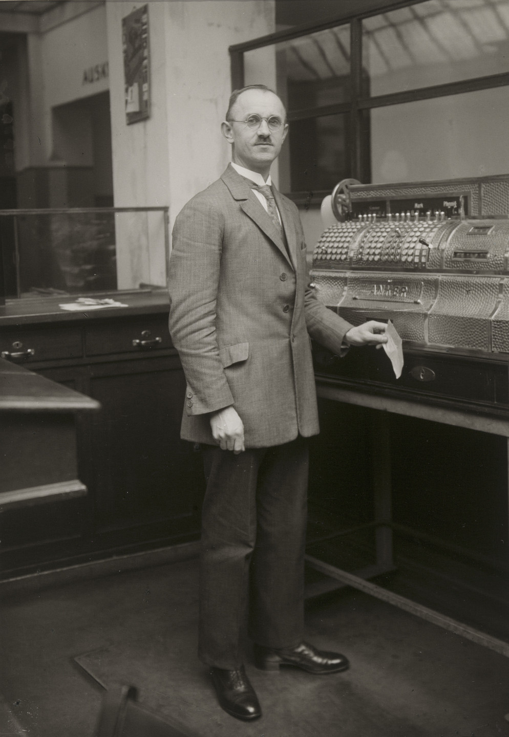 August Sander. Savings Bank Cashier. 1928