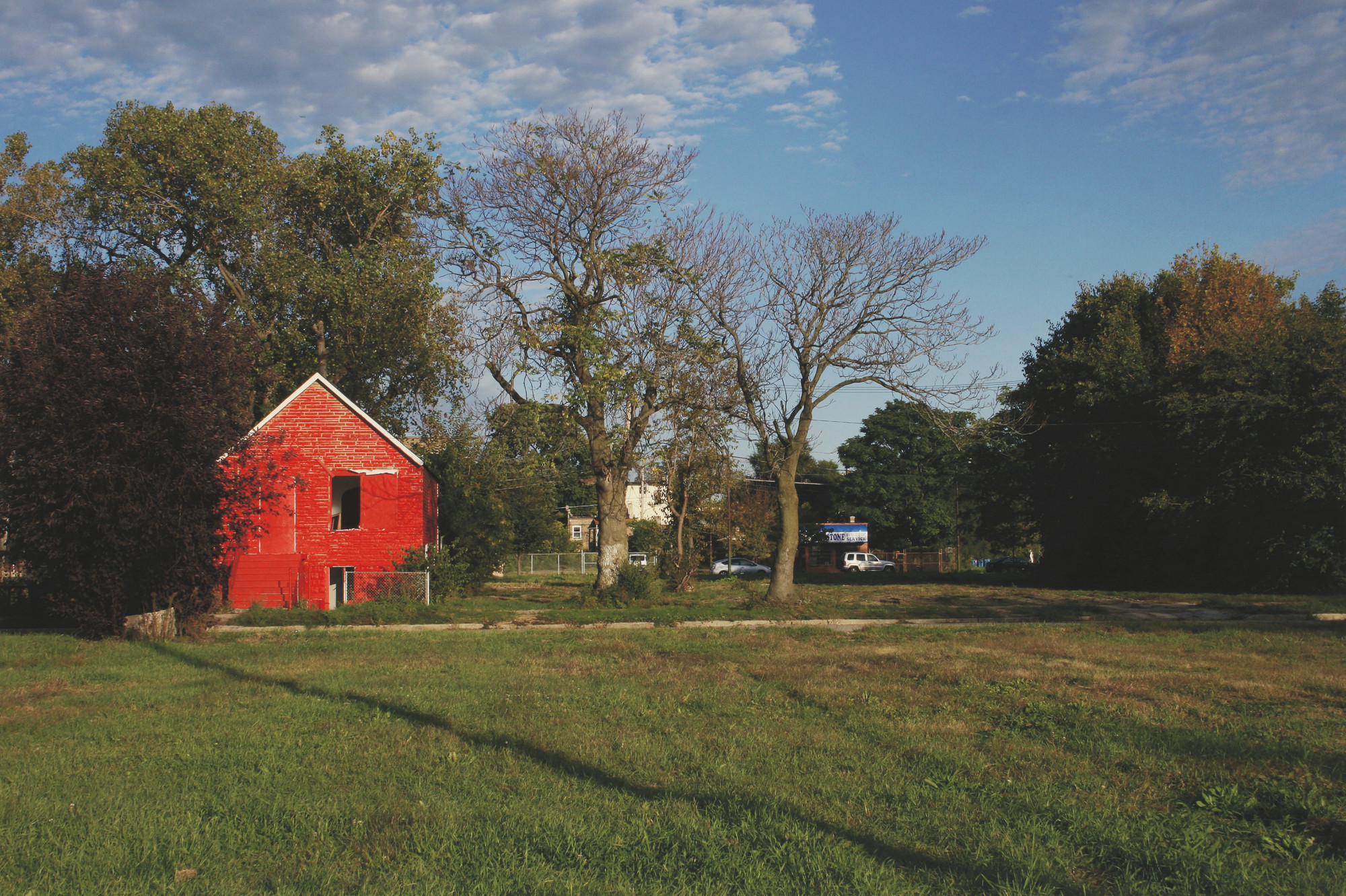 Amanda Williams. Harold&#39;s Chicken Shack, from the Color(ed) Theory Suite. 2014-2016