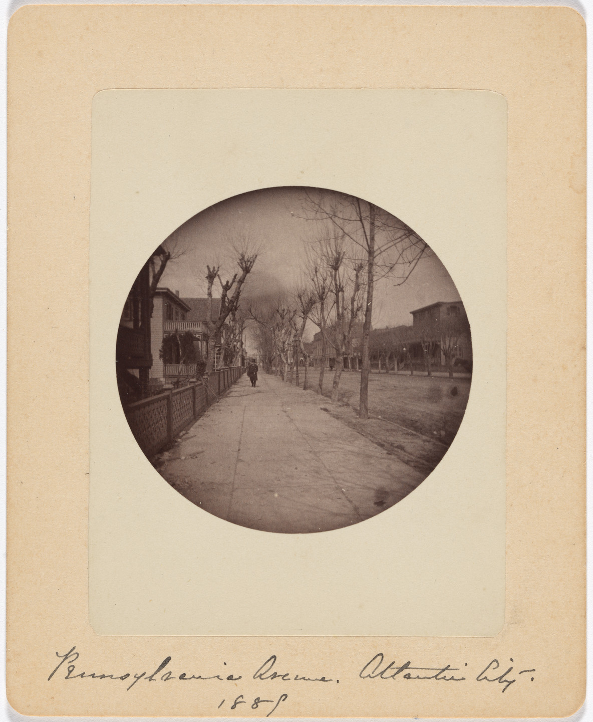 Unidentified photographer. Untitled. 1889