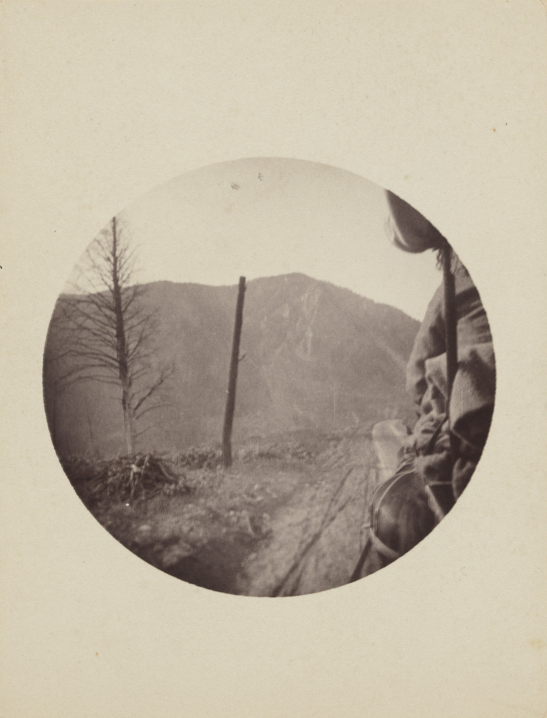 Unidentified photographer. Untitled. 1889