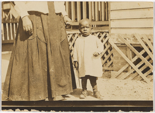 Unidentified photographer. Untitled. c. 1900