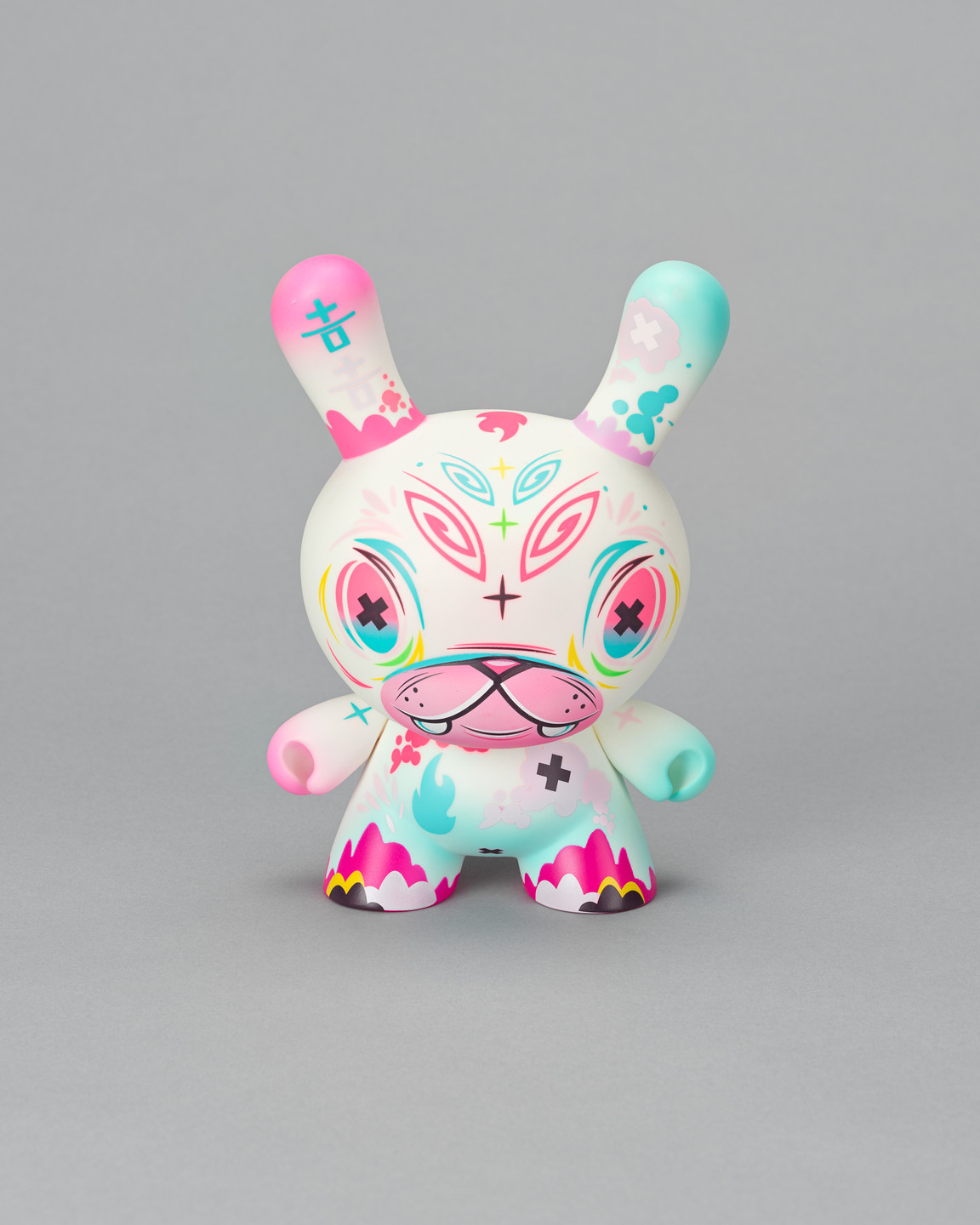 Paul Budnitz, Tristan Eaton, Thomas Han. Painkiller Dunny. 2006