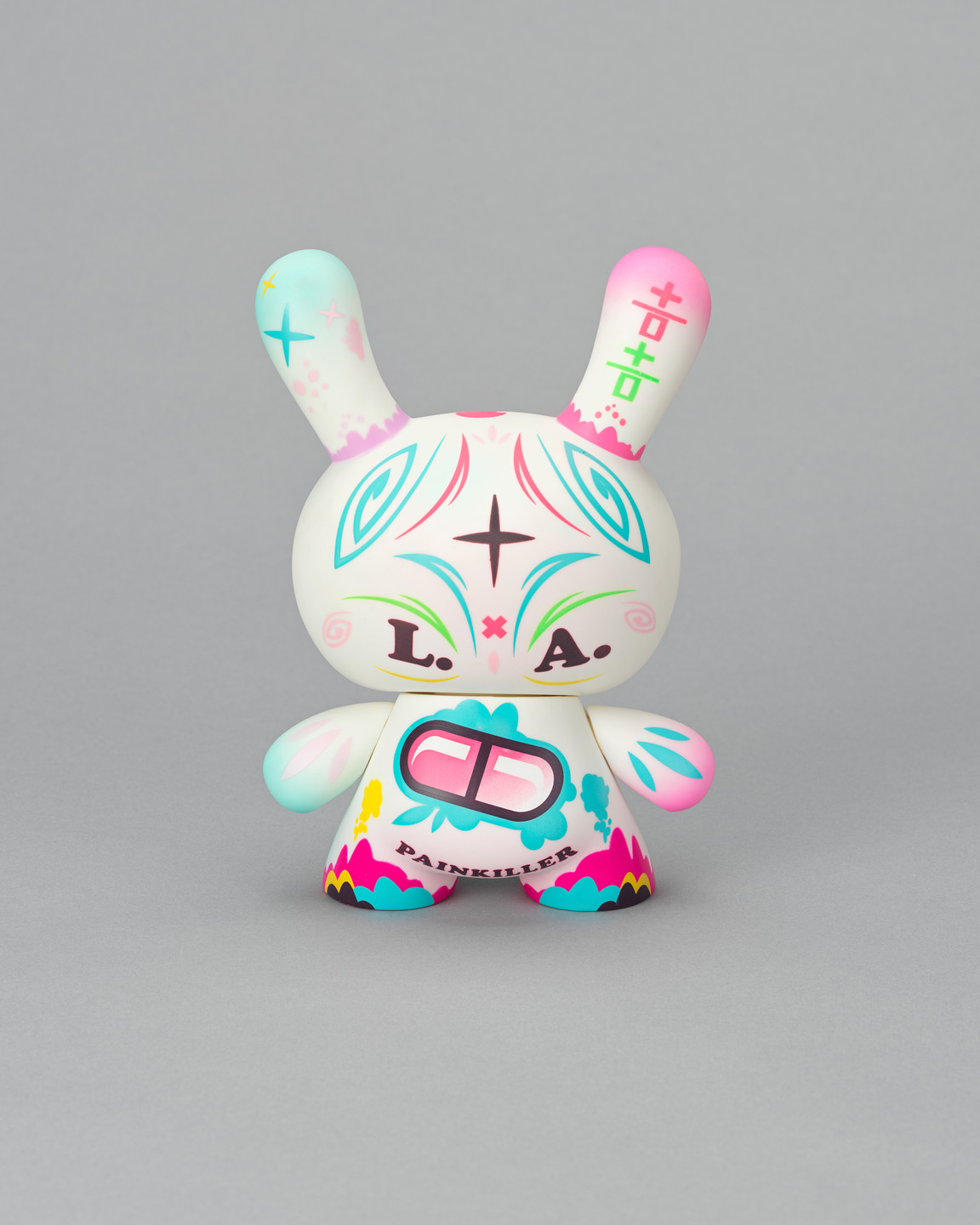 Paul Budnitz, Tristan Eaton, Thomas Han. Painkiller Dunny. 2006