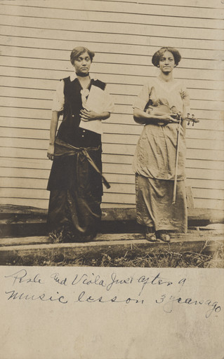 Unidentified photographer. Untitled. c. 1918-30