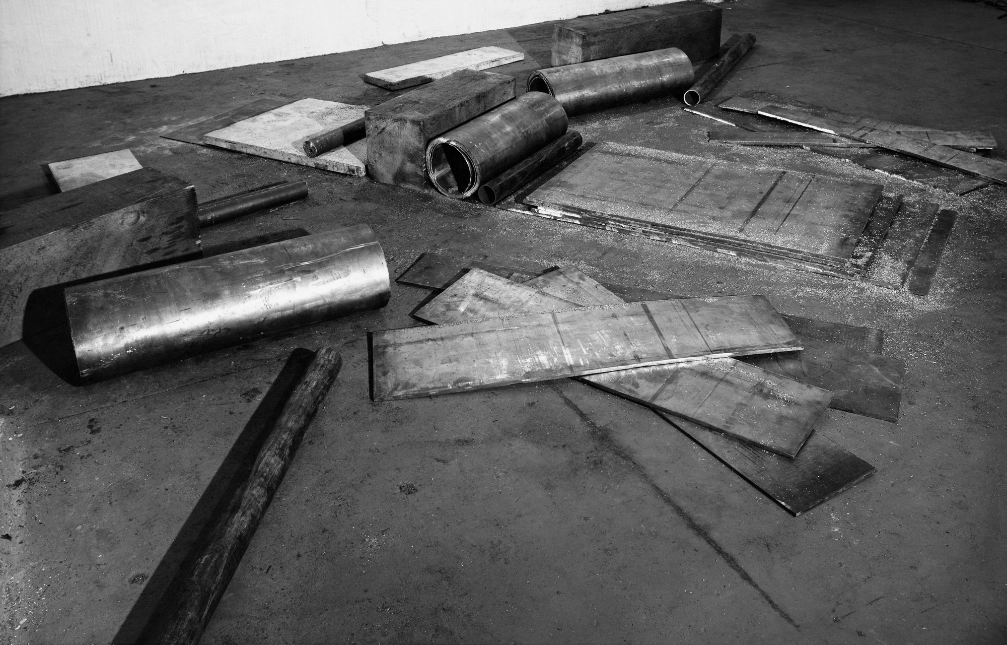 Richard Serra. Cutting Device: Base Plate Measure. 1969