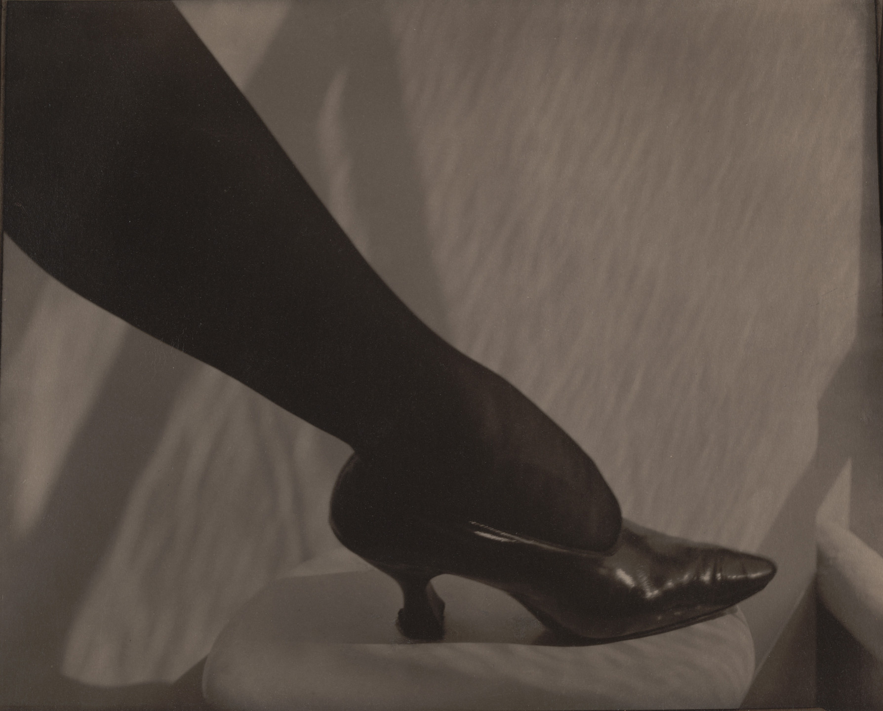 Alfred Stieglitz. Dorothy True. 1919