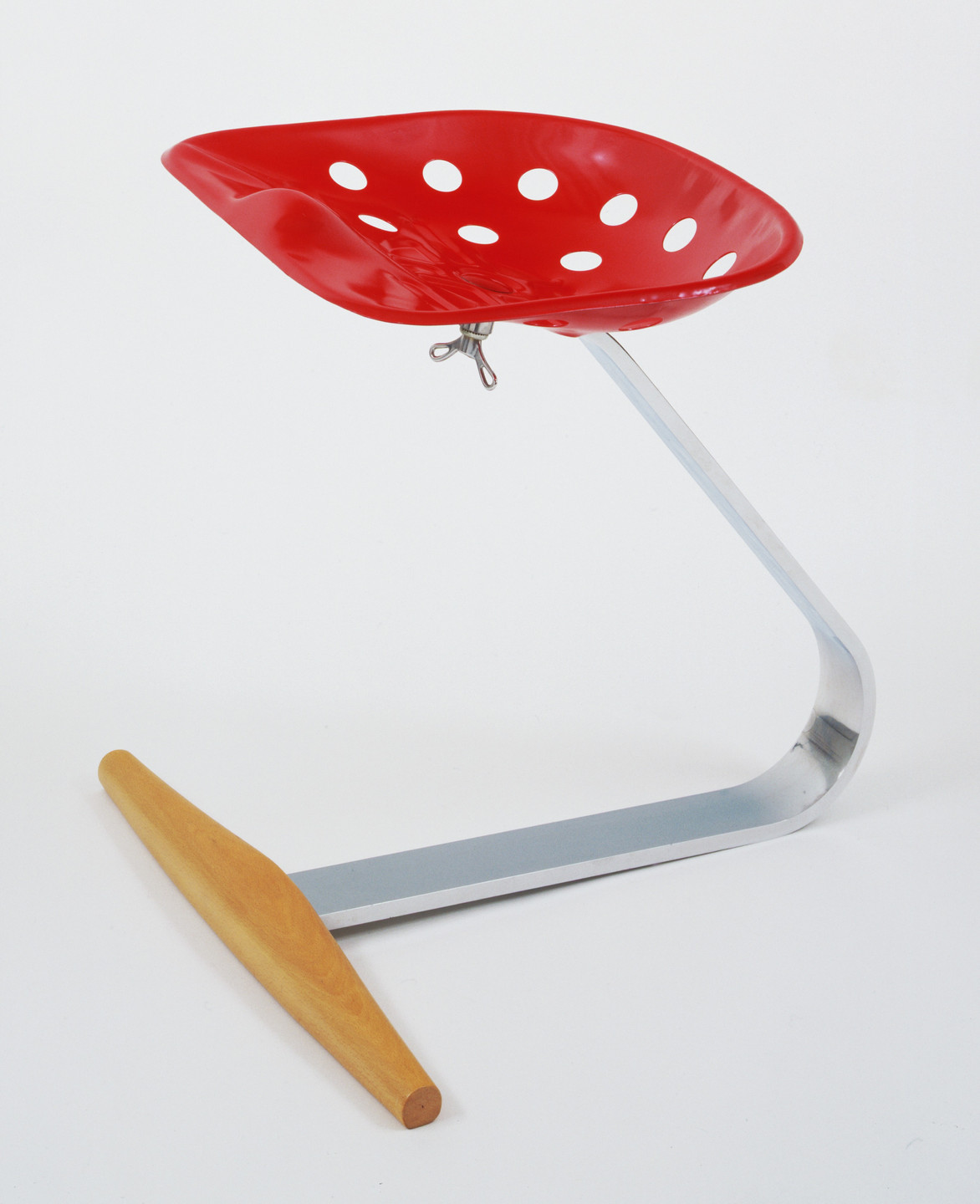 Achille Castiglioni, Pier Giacomo Castiglioni. Mezzadro Seat. 1957