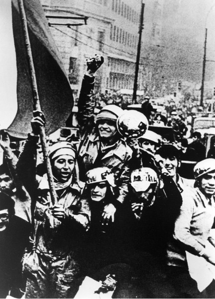 The Battle of Chile. 1975. Directed by Patricio Guzman. Courtesy Tricontinental Film Center/Photofest © Tricontinental Film Center