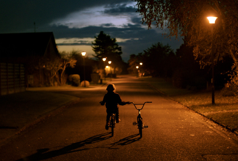 Violet. 2014. Belgium, Netherlands. Directed by Bas Devos. Images courtesy of the filmmaker