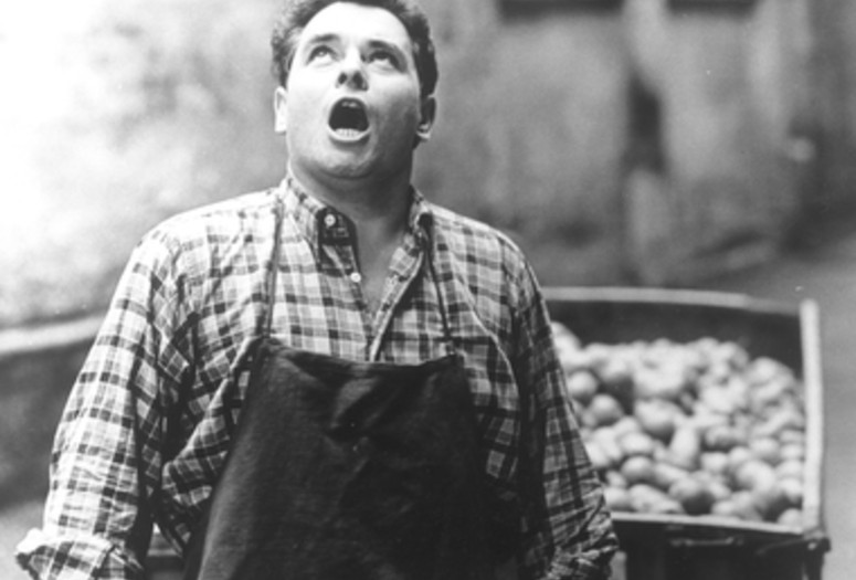 Handler der Vier Jahreszeiten (The Merchant of Four Seasons). 1971. West Germany. Directed by Rainer Werner Fassbinder