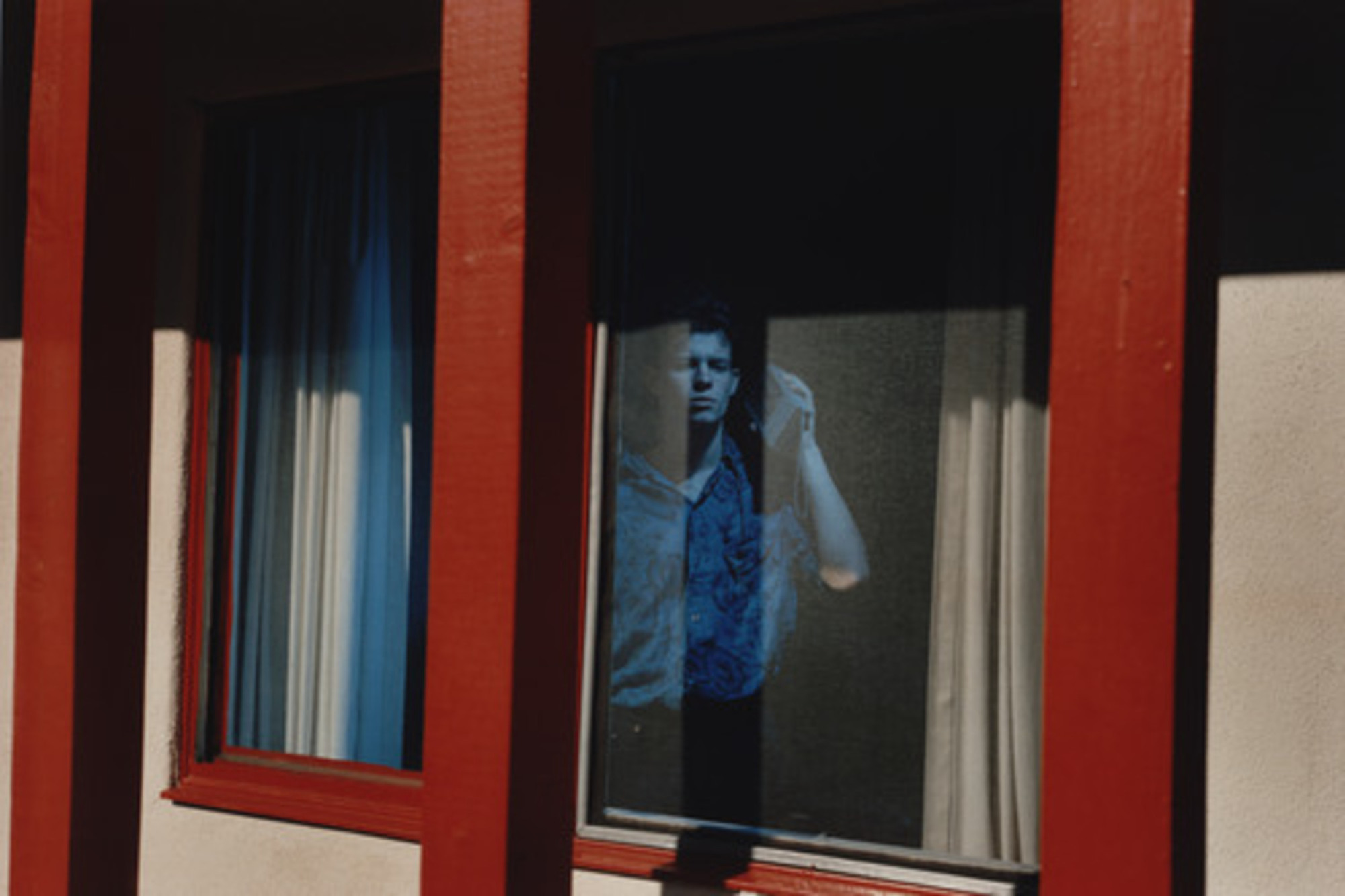 Philip-Lorca diCorcia. William Charles Everlove; 26 years old; Stockholm, Sweden via Arizona; $40. 1990–92. Chromogenic color print, 23 3/4 × 34 13/16″ (60.4 × 88.5 cm). Gift of Carol and Arthur Goldberg. © 2013 Philip-Lorca diCorcia, courtesy David Zwirner, New York