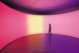 Olafur Eliasson. 360º room for all colours. 2002. Stainless steel, projection foil, fluorescent lights, wood, and control unit, 126 × 321 × 321″ (320 × 815.3 × 815.3 cm). Private collection. Installation view at Musée d’Art moderne de la Ville de Paris. Courtesy Tanya Bonakdar Gallery, New York. © 2008 Olafur Eliasson