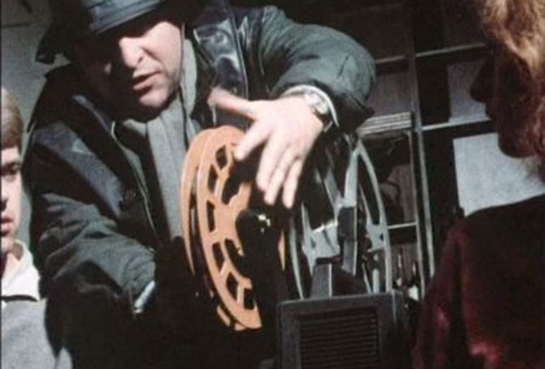 Tunguska - Die Kisten sind da (Tunguska - The Crates Are Here). 1983/84. Germany. Directed by Christoph Schlingensief