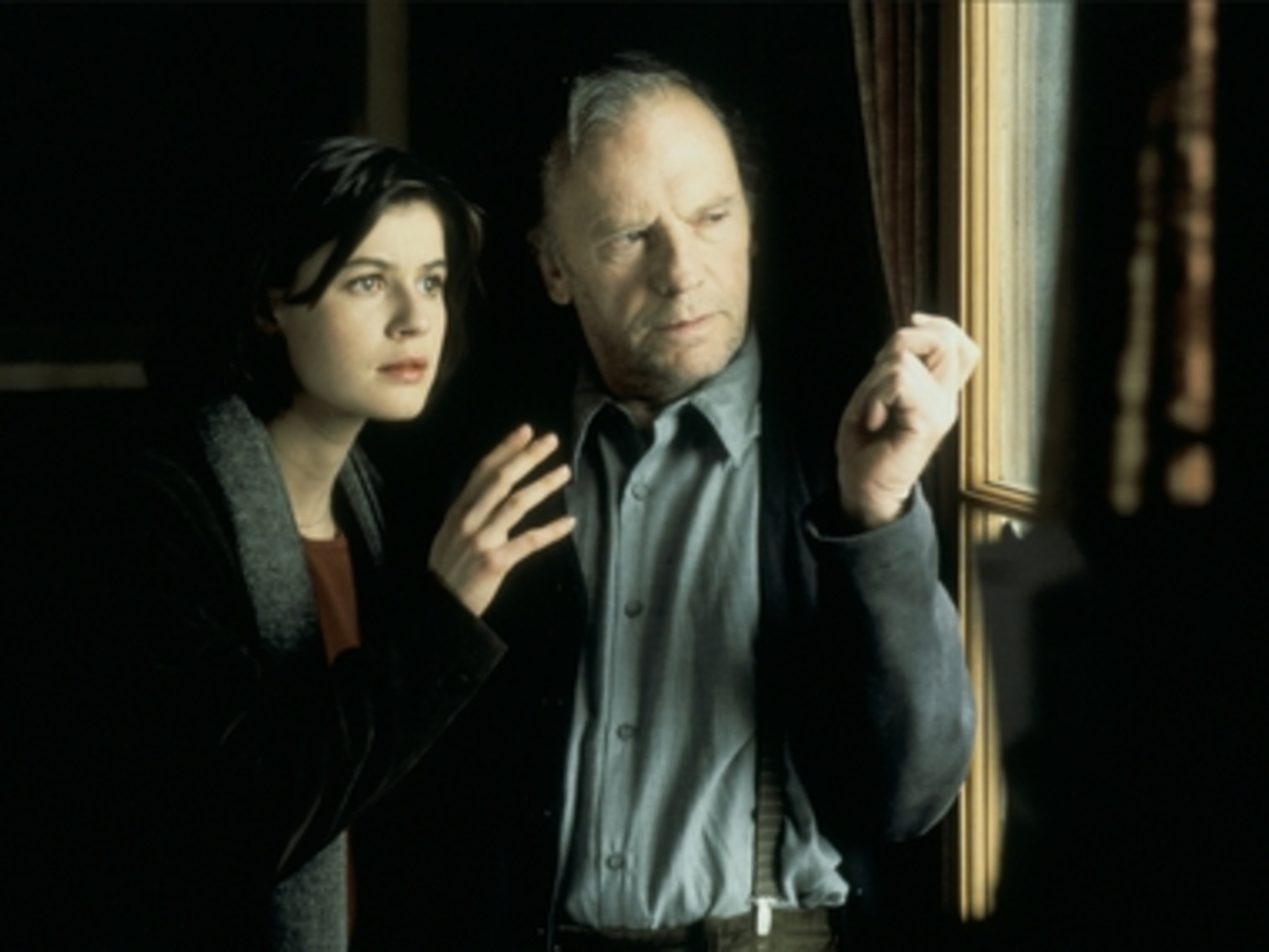 Trois couleurs Rouge (Three Colors Red). 1994. Directed by Krzysztof