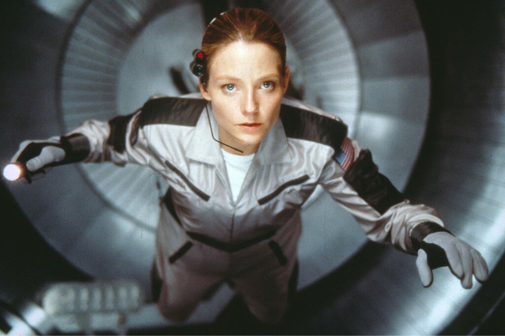 Contact. 1997. USA. Directed by Robert Zemeckis. Courtesy of Photofest