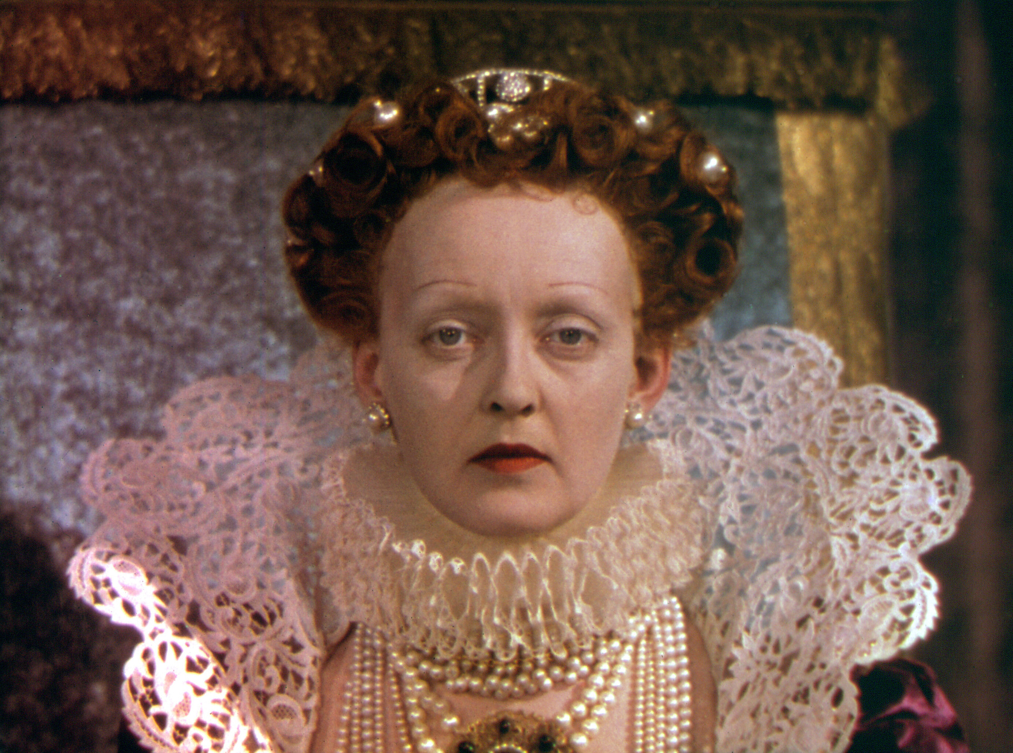 125381.jpg?sha=7fd9a018fb149db6