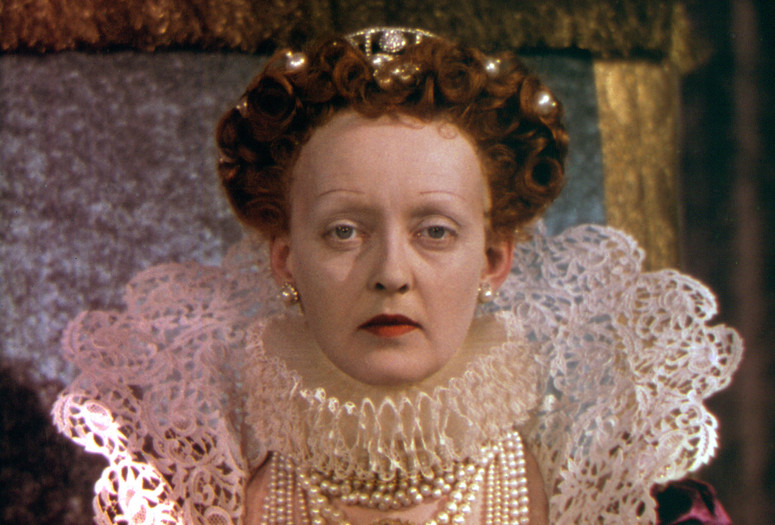 The Private Lives of Elizabeth and Essex. 1939. USA. Directed by Michael Curtiz. Image courtesy of Photofest