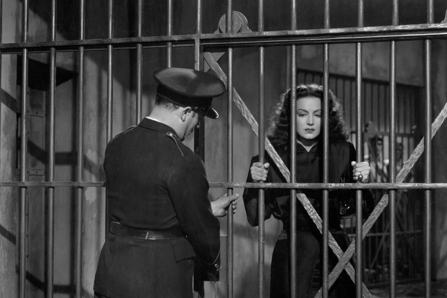 The Kneeling Goddess. 1947. Mexico. Directed by Roberto Gavaldón. Courtesy Filmoteca UNAM