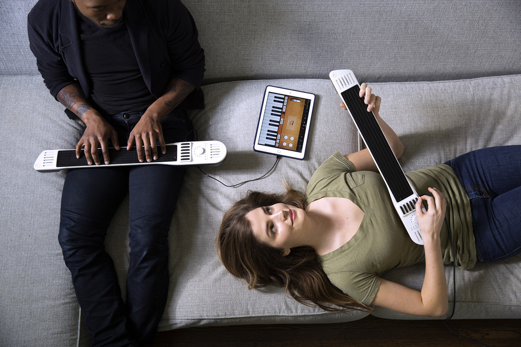 Artiphon. INSTRUMENT 1. 2015. Injection molded ABS. Image courtesy Artiphon Inc.