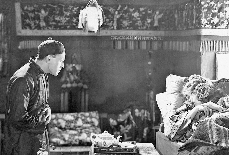 Broken Blossoms. 1919. USA. Directed by D. W. Griffith