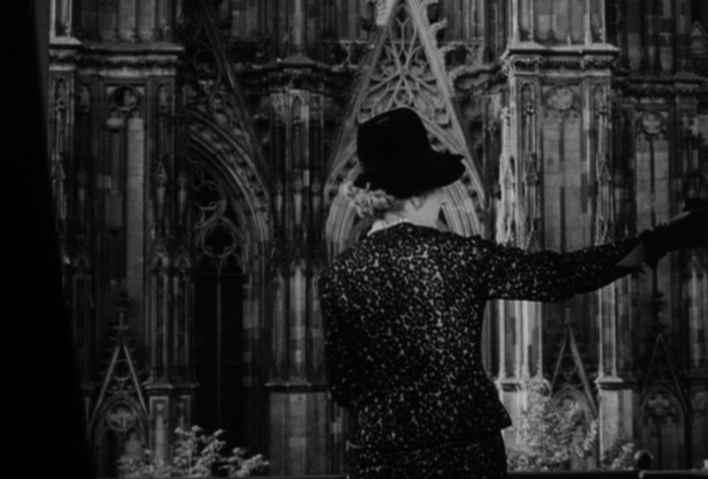 Nicht Versöhnt oder Es hilft nur Gewalt, wo Gewalt herrscht (Not Reconciled, or Only Violence Helps Where Violence Rules). 1964–65. West Germany. Written and directed by Danièle Huillet, Jean-Marie Straub