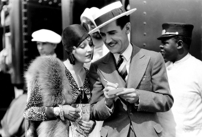 Snappy Sneezer. 1929. USA. Directed by Warren Doane