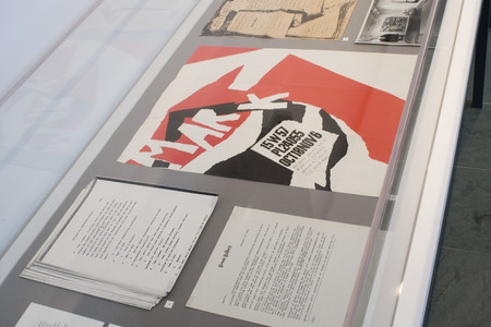 Installation view of The Dealer as Co-Conspirator: Selections from the Richard Bellamy Papers in The Museum of Modern Art Archives. © 2016 The Museum of Modern Art, New York. Photo: Thomas Griesel