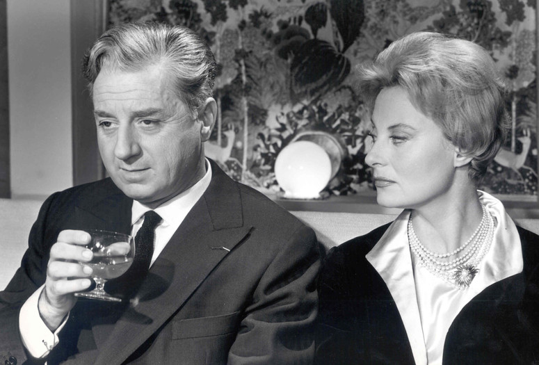 Pourquoi viens-tu si tard? (Too Late to Love). 1958. France. Directed by Henri Decoin. Courtesy of Collection Musée Gaumont