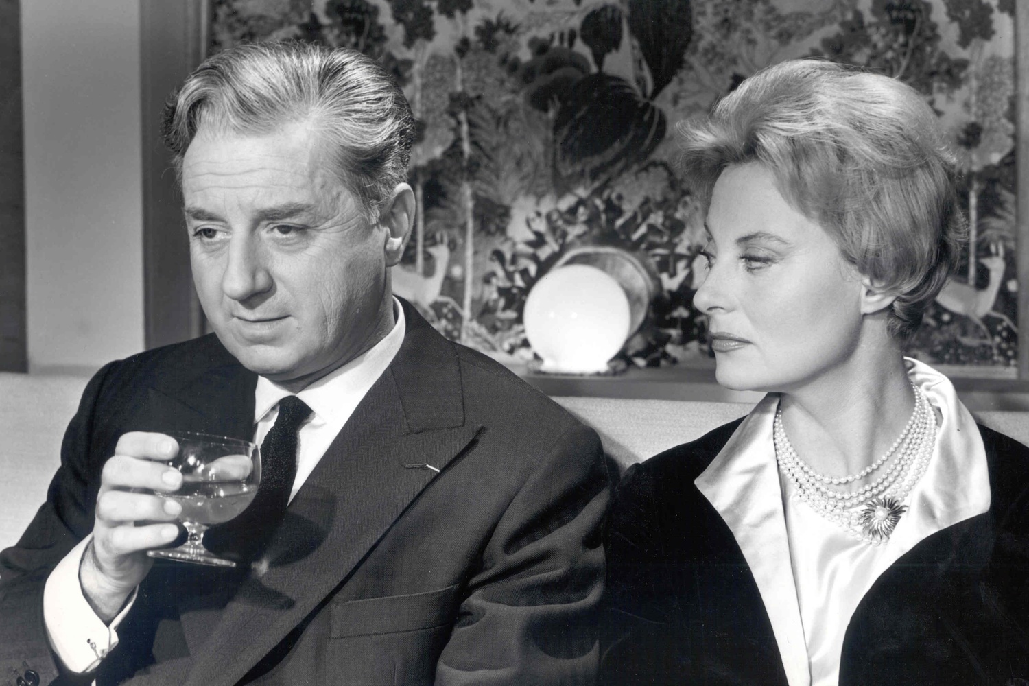 Pourquoi viens-tu si tard? (Too Late to Love). 1958. France. Directed by Henri Decoin. Courtesy of Collection Musée Gaumont