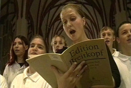 Artur Zmijewski. Still from Lekcja Spiewu (Singing Lesson II). 2002. Video (color, sound). Fund for the Twenty-First Century. © 2016 Artur Zmijewski, Courtesy the artist and Galerie Peter Kilchmann, Zurich