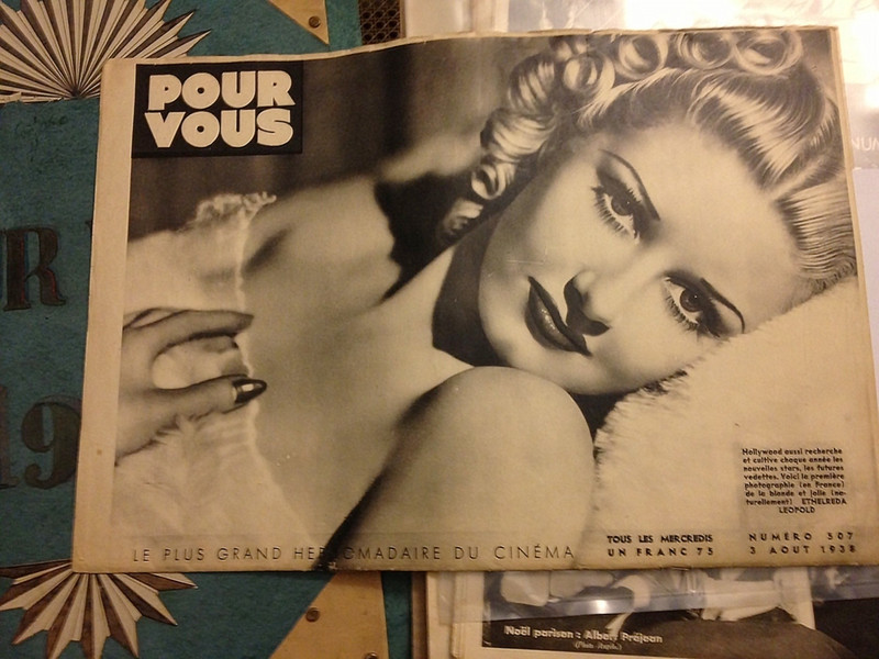 Back cover of Pour Vous magazine, issue 507, August 3, 1938. Film Study Center Special Collections