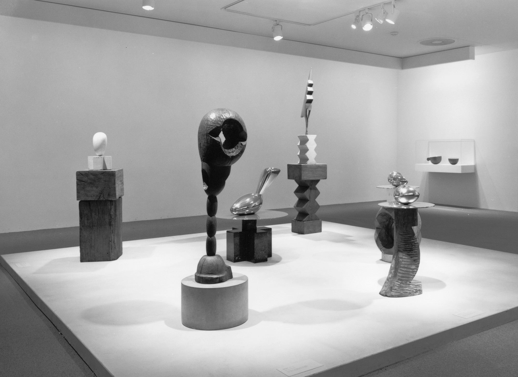 Installation view of Brancusi: Selected Masterworks from the Musée National d’Art Moderne and The Museum of Modern Art, New York at The Museum of Modern Art, New York. Photo: Katherine Keller