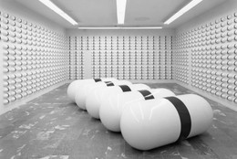 General Idea. One Day of AZT and One Year of AZT. 1991. Five units of fiberglass, each 33 7/16″ × 84 1/8 × 33 7/16″; 1,825 units of vacuum-formed polystyrene with vinyl, each 4 7/8 × 12 3/8 × 3″. Collection National Gallery of Canada, Ottawa. Installation view at The Museum of Modern Art, New York. Photo: Erik Landsberg