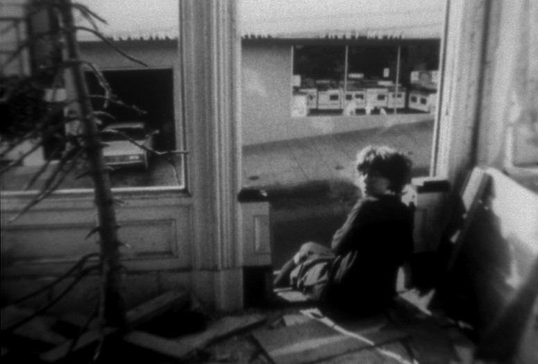 Bruce Conner. THE WHITE ROSE. 1967. 16mm film (black and white, sound). 7 min. © Bruce Conner 2016. Courtesy Conner Family Trust