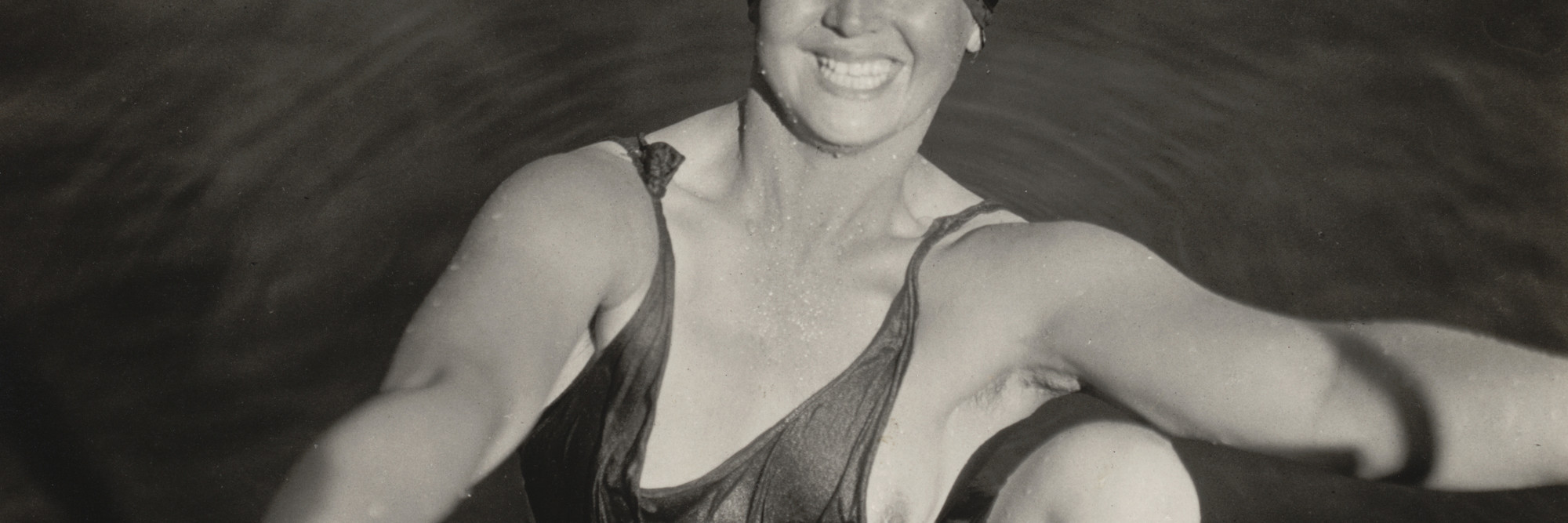 Alfred Stieglitz. Ellen Koeniger. 1916. Gelatin silver print, 3 9/16 × 4 5/8″ (9.1 × 11.7 cm). Alfred Stieglitz Collection. Gift of Georgia O’Keeffe. © 2016 The Museum of Modern Art / Artists Rights Society (ARS), New York