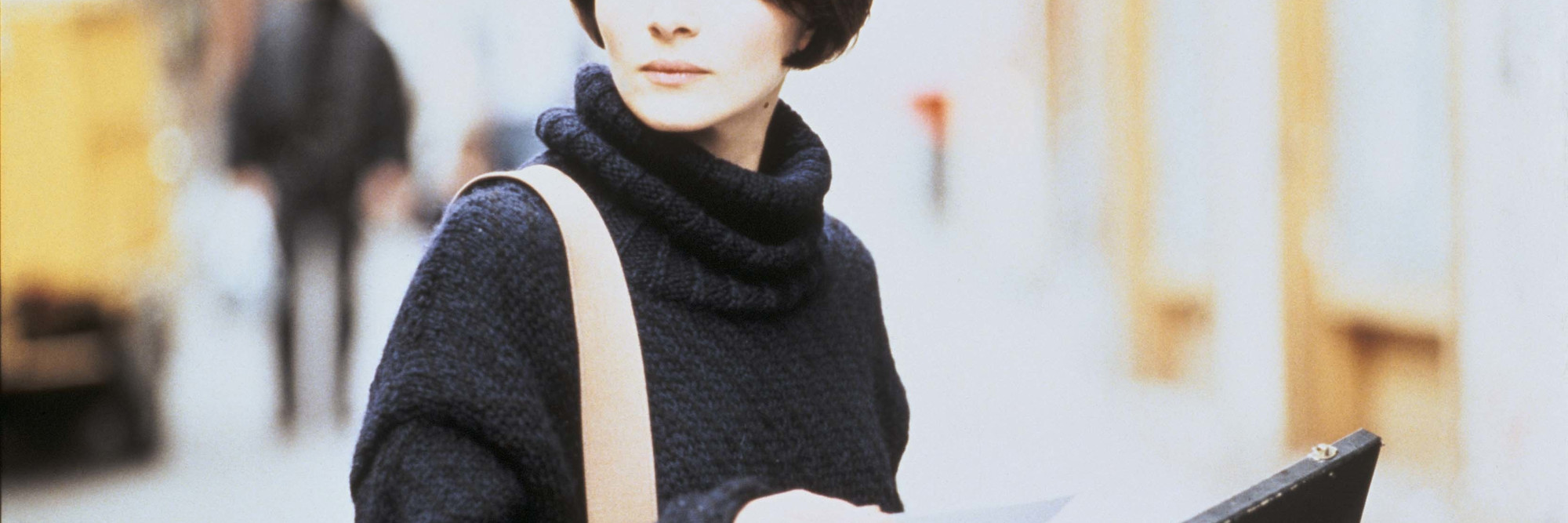 Bleu (Blue). 1993. France/Poland/Switzerland. Directed by Krzysztof Kieślowski. © MK2