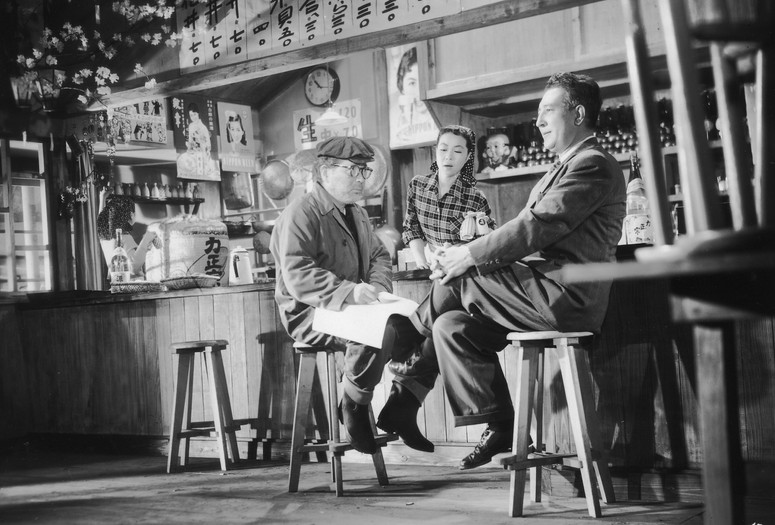 Tasogare sakaba (Twilight Saloon). 1955. Japan. Directed by Tomu Uchida. Courtesy National Film Center, Tokyo