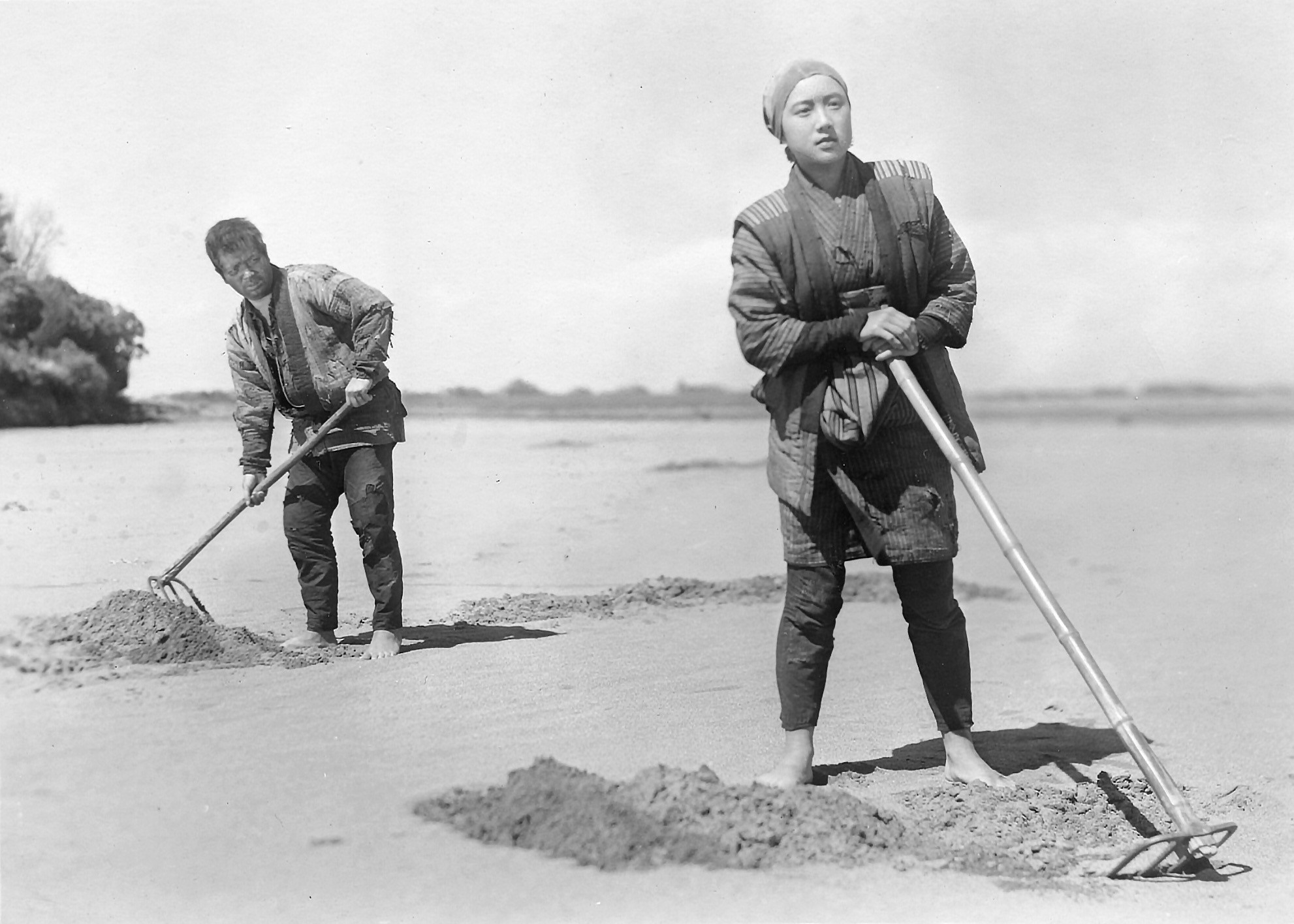 دانلود زیرنویس فیلم Tsuchi 1939 – بلو سابتايتل دانلود زیرنویس فیلم Tsuchi 1939 – بلو سابتايتل