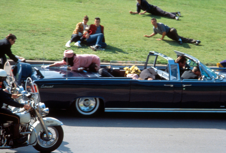 JFK. 1991. USA. Directed by Oliver Stone. Courtesy Photofest