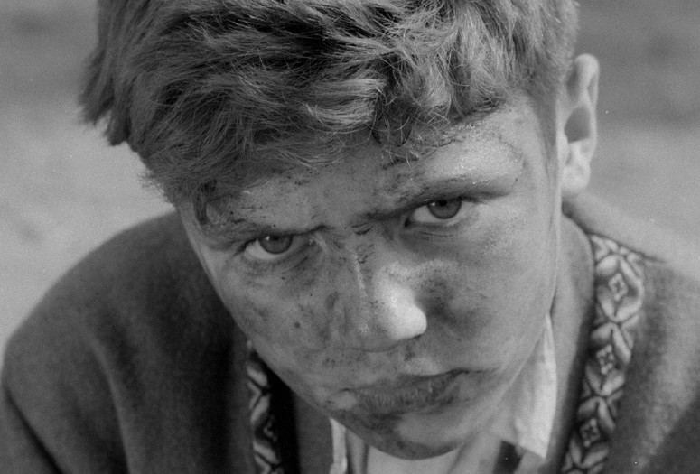 Déjà s’envole la fleur maigre (From the Branches Drops the Withered Blossom). 1960. Belgium. Directed by Paul Meyer. Courtesy Cinematek.