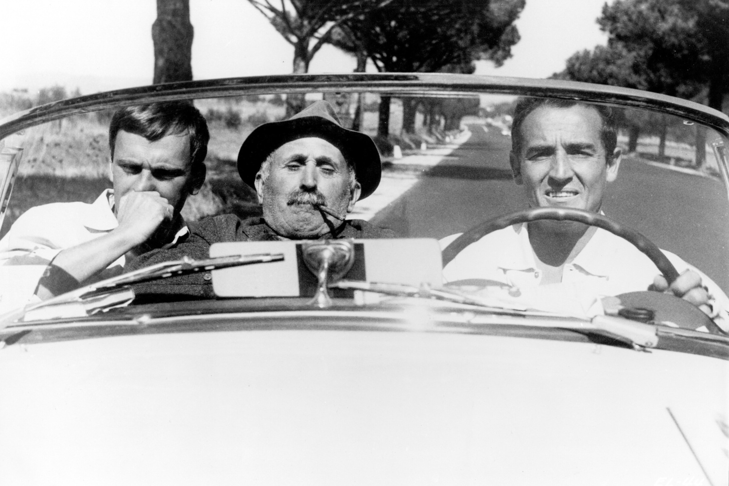 Il sorpasso (The Easy Life). 1962. Italy. Directed by Dino Risi. Courtesy Photofest