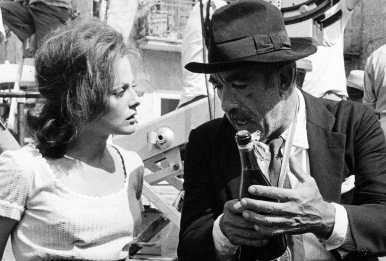 The Secret of Santa Vittoria. 1969. USA. Directed by Stanley Kramer. © United Artists. Courtesy of Photofest