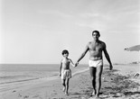 Il giovedi (The Thursday). 1964. Italy. Directed by Dino Risi. Photo by Francesco Alessi. Courtesy Cinecittà Luce / Cineteca Nazionale