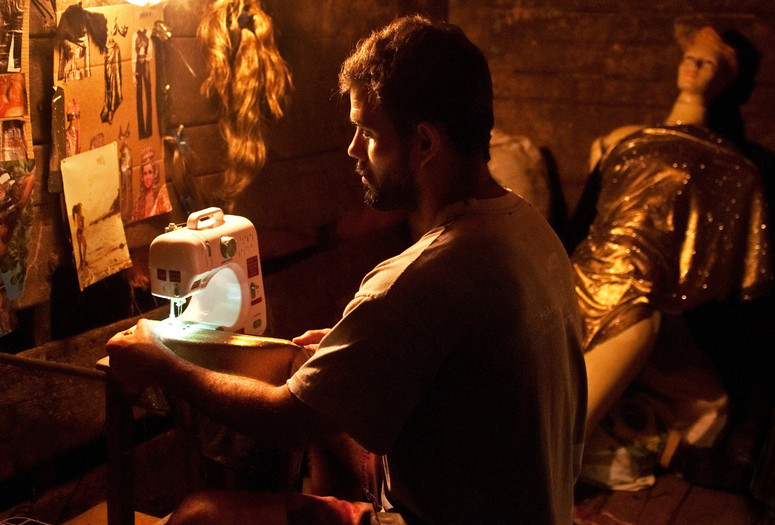 Neon Bull. 2015. Brazil/Uruguay/Netherlands. Directed by Gabriel Mascaro