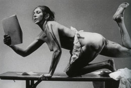 ¡Women Art Revolution: A Secret History (shown: Carolee Schneemann performs Interior Scroll). 2010. USA. Directed by Lynn Hershman Leeson
